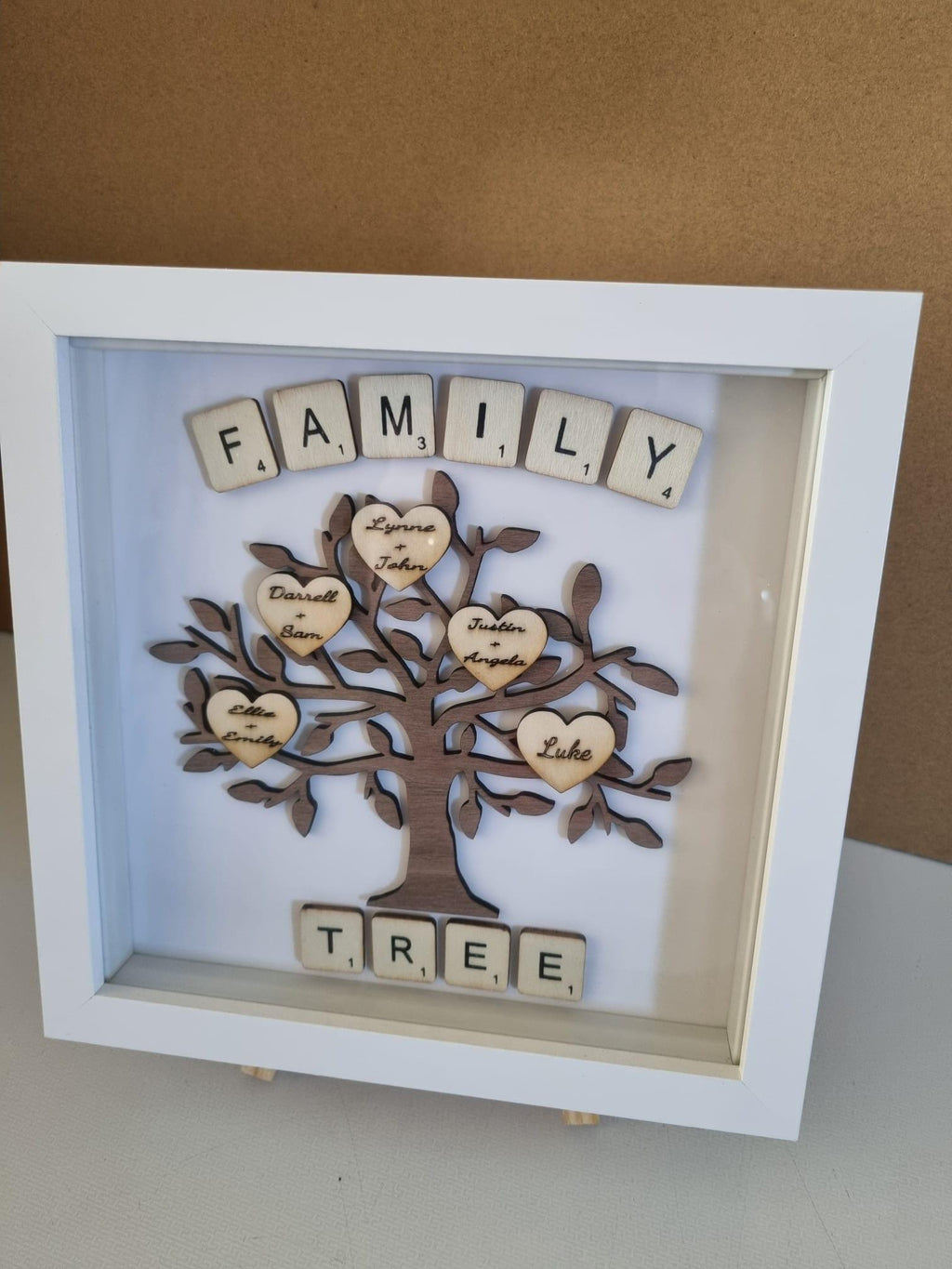 Roots of Love: Personalised Family Tree
