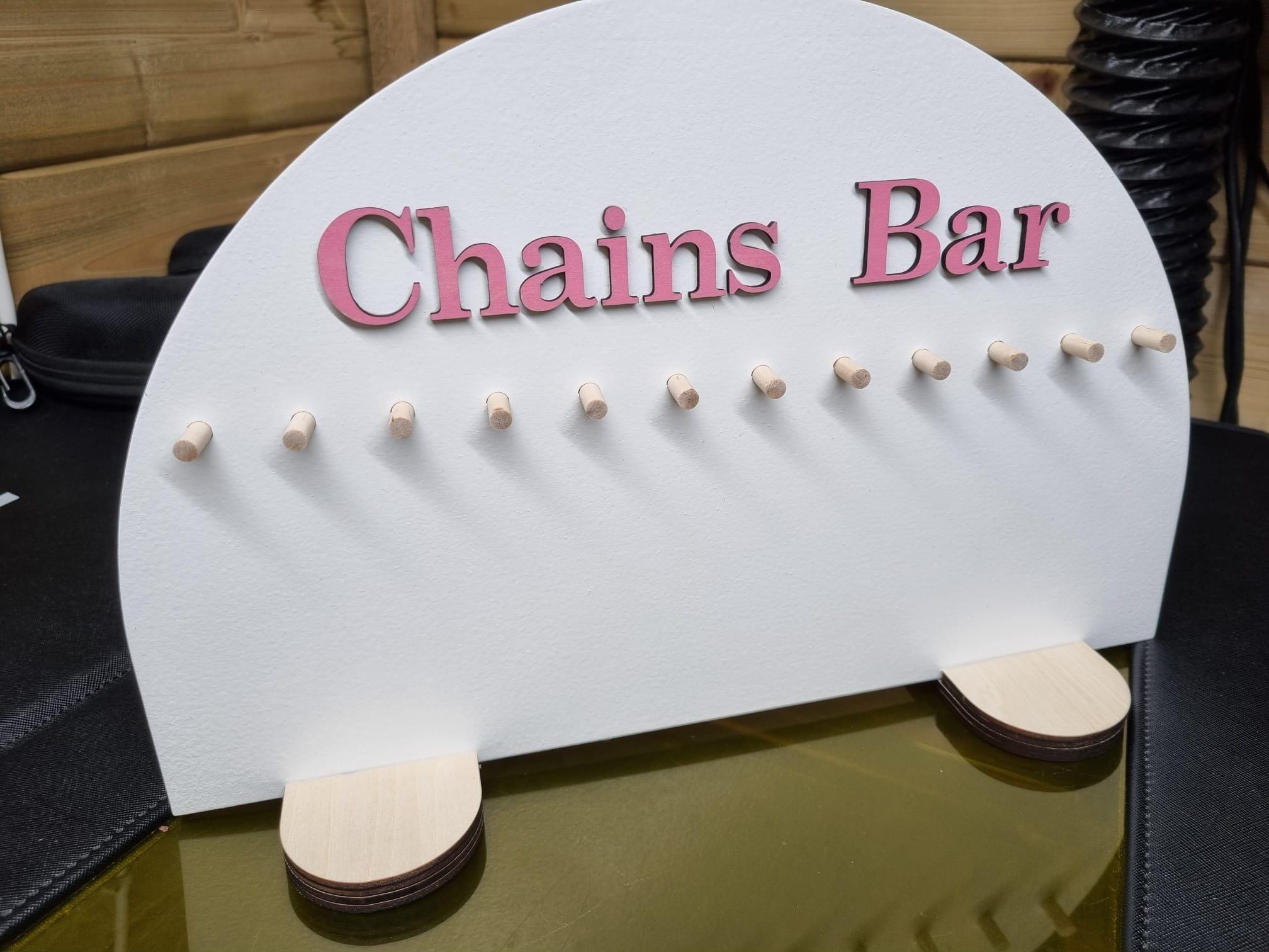Wooden Chains Bar