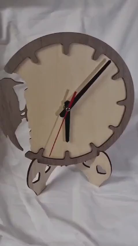 Handmade Wooden Woodpecker Clock: Rustic Home Decor
